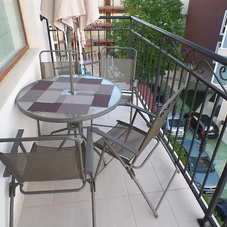 Cozy Lazur Apartamento *