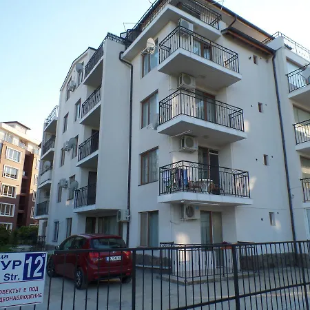 Cozy Lazur Apartamento Ravda